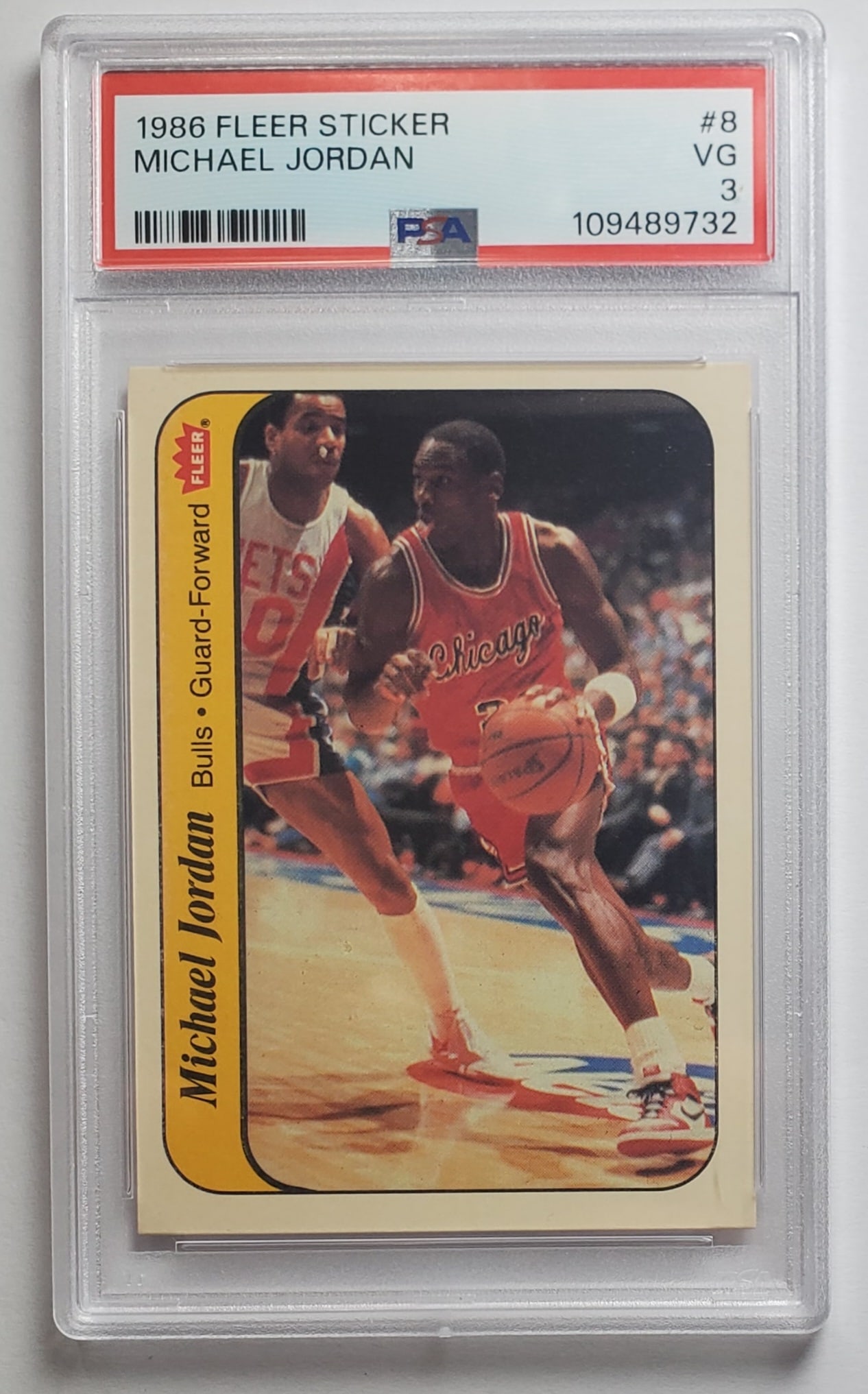 Michael Jordan 1986 Fleer Sticker #8 Basketball Card PSA 3 (1 of 2)