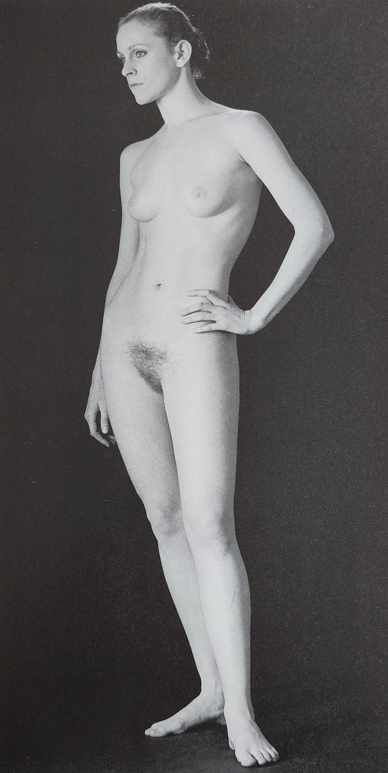 Famle nude, 1986 (1 of 1)