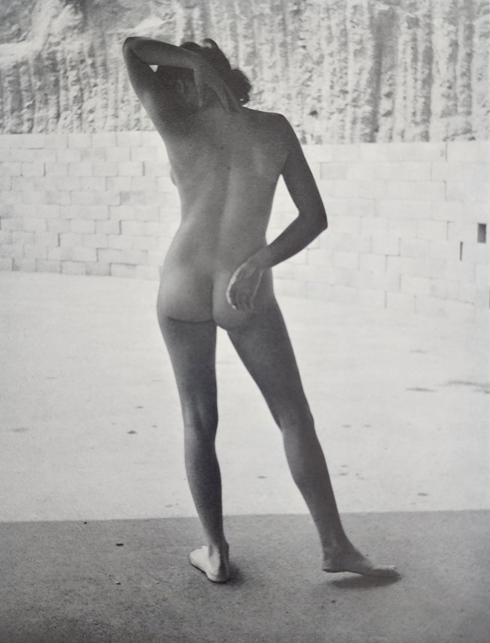 Andre de Dienes, Vintage Nudes 1961: Artist/Photographer: Andre de Dienes Title/Subject: Vintage Nudes 1961 Type Of Print: Authentic Sheet Fed Photogravure/Heliogravure. Paper: Medium weight, satin/matte finish. Print Origin:USA Approxim