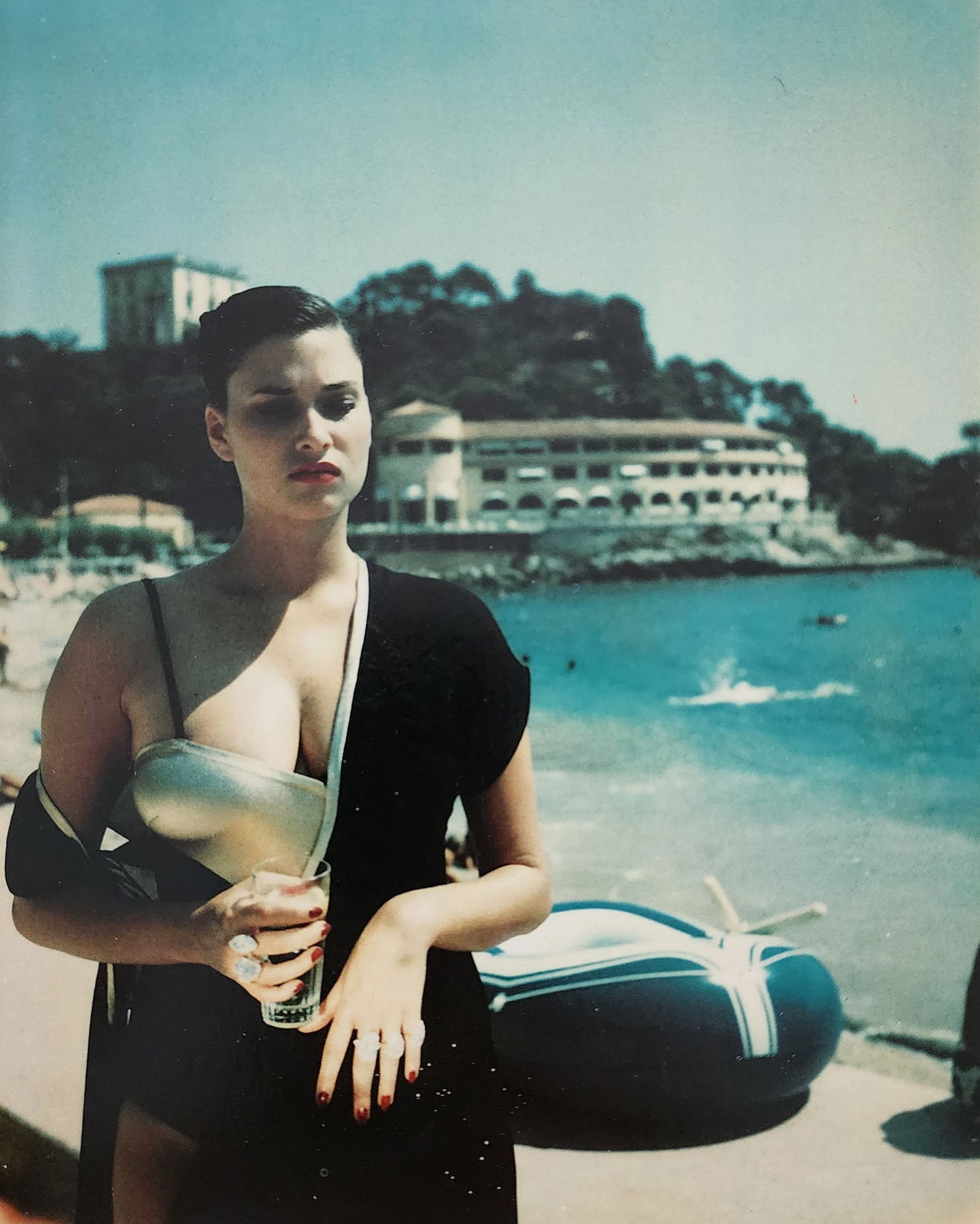 Helmut Newton Pola Woman 1995: Photographer: Helmut Newton Title/Subject: Woman Date Of Negative: 1971 - 1991 Type Of Print: Authentic Sheet Fed Photogravure/Heliogravure. Date Of Print: 1995 Paper: Medium weight, satin/matte finis