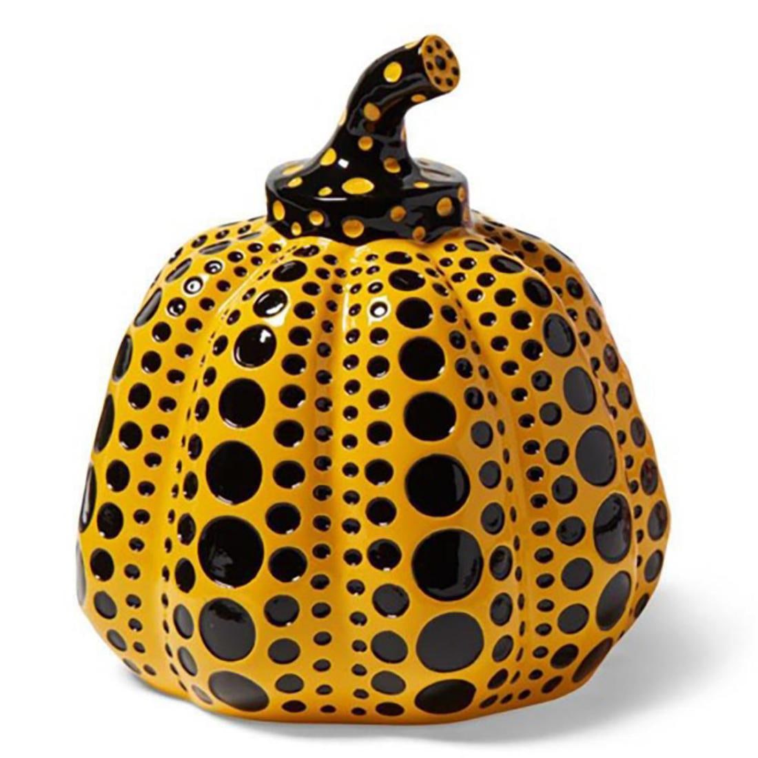 Yayoi Kusama, Pumpkin Lammfromm, Paperweight Sculpture Yellow: Yayoi Kusama Pumpkin-Yellow Resin, Paperweight Sculpture Object: Height: 9.5 cm - Diameter: 7.5 cm Box: Width: 13cm By Height: 10.5cm By Depth: 12.5cm The artwork is in excellent condition Yayoi Kusam