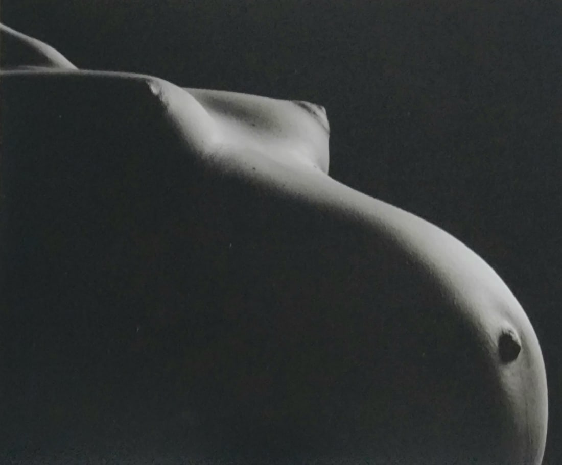 Best female nudes photography 1850 to 2001: Artist/Photographer: Various photogrpher, include: Araki, Exe Arnold, Peter Beard, Bill Brandt, Brassai, Lucien Clergue, Horst P. Horst..... Title/Subject: Best female nudes photography 1850 to 2001 T