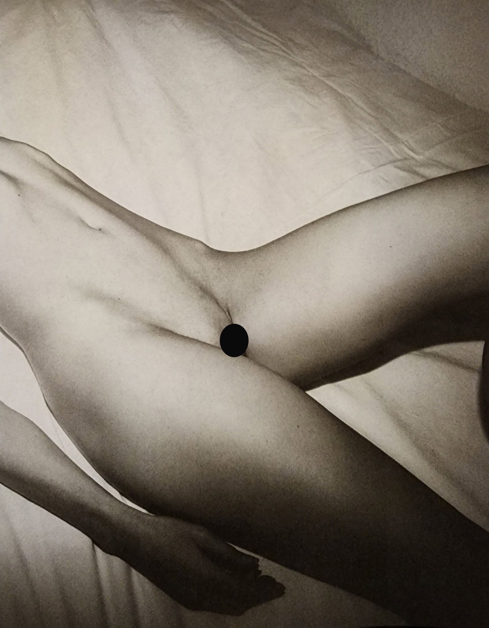 Leonardo Glauso 'Bellissima' 2020: Artist/Photographer: Leonardo Glauso Title/Subject: Bellissima Type Of Print: Authentic Sheet Fed Photogravure/Heliogravure. Date Of Print: 2020 Paper: Medium weight, satin/matte finish. Print Origin: