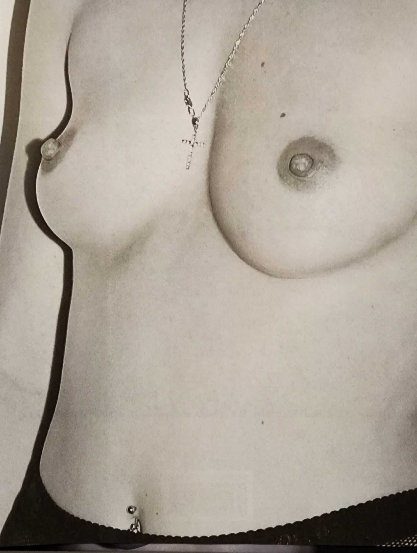 Leonardo Glauso 'Bellissima' 2020: Artist/Photographer: Leonardo Glauso Title/Subject: Bellissima Type Of Print: Authentic Sheet Fed Photogravure/Heliogravure. Date Of Print: 2020 Paper: Medium weight, satin/matte finish. Print Origin: