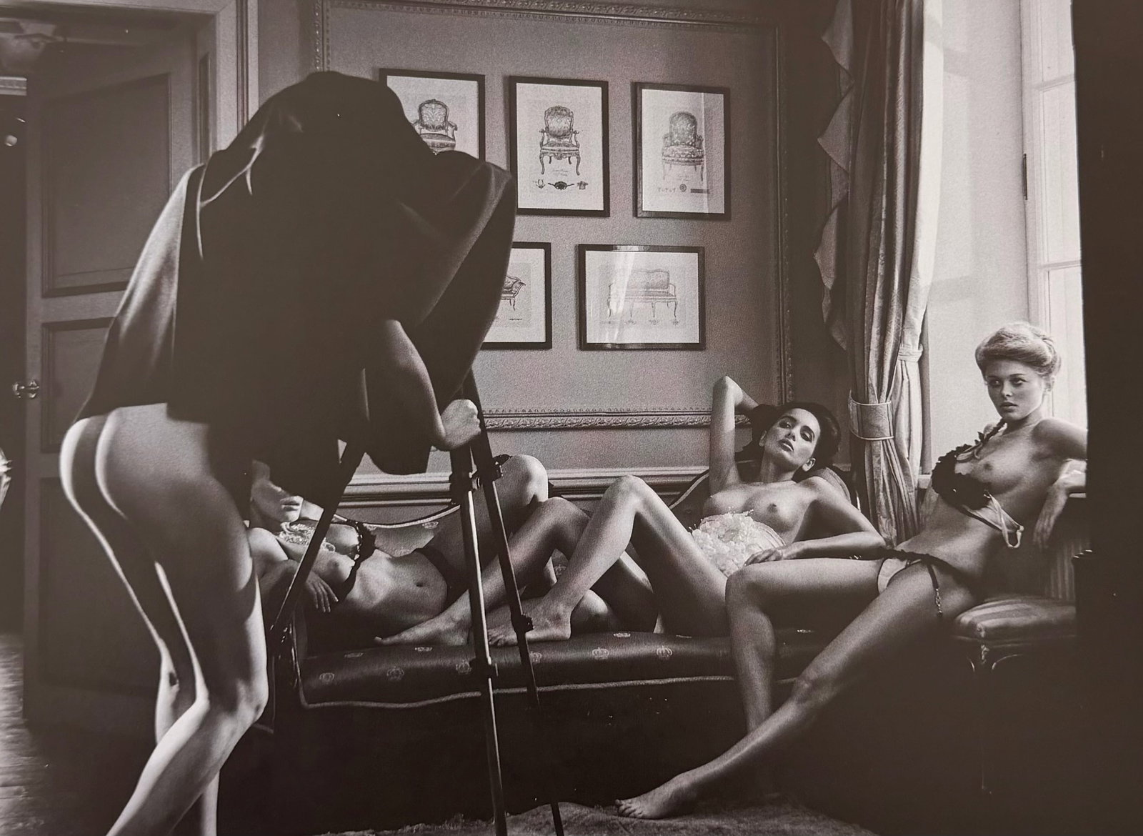 Best nude contemporary Photography, 2019: Artist/Photographer: Various Photographers Title/Subject: Best nude contemporary Photography Type Of Print: Authentic Sheet Fed Photogravure/Heliogravure. Date Of Print: 2019 Paper: Medium weight, sat