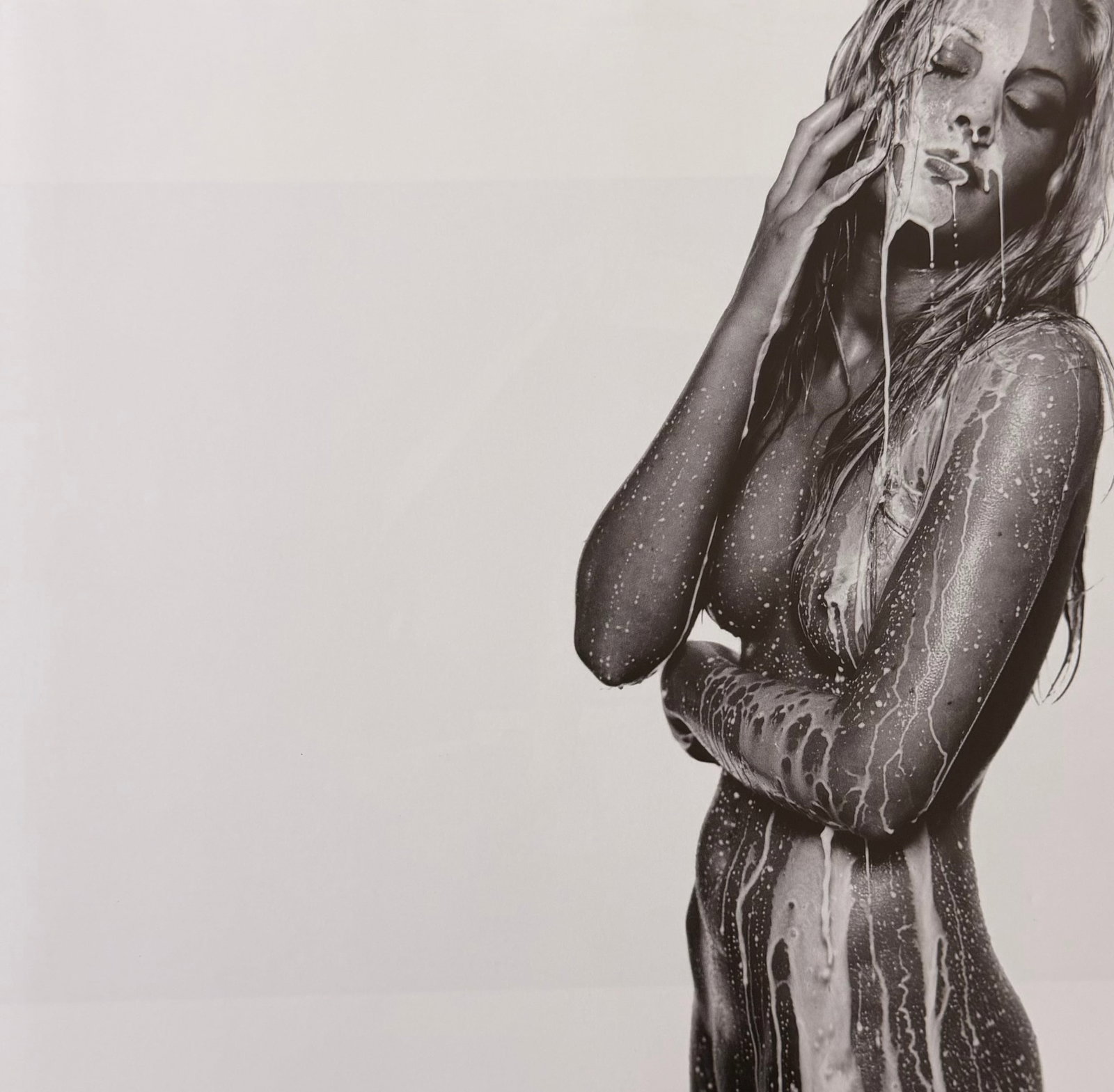 Best nude contemporary Photography, 2019: Artist/Photographer: Various Photographers Title/Subject: Best nude contemporary Photography Type Of Print: Authentic Sheet Fed Photogravure/Heliogravure. Date Of Print: 2019 Paper: Medium weight, sat