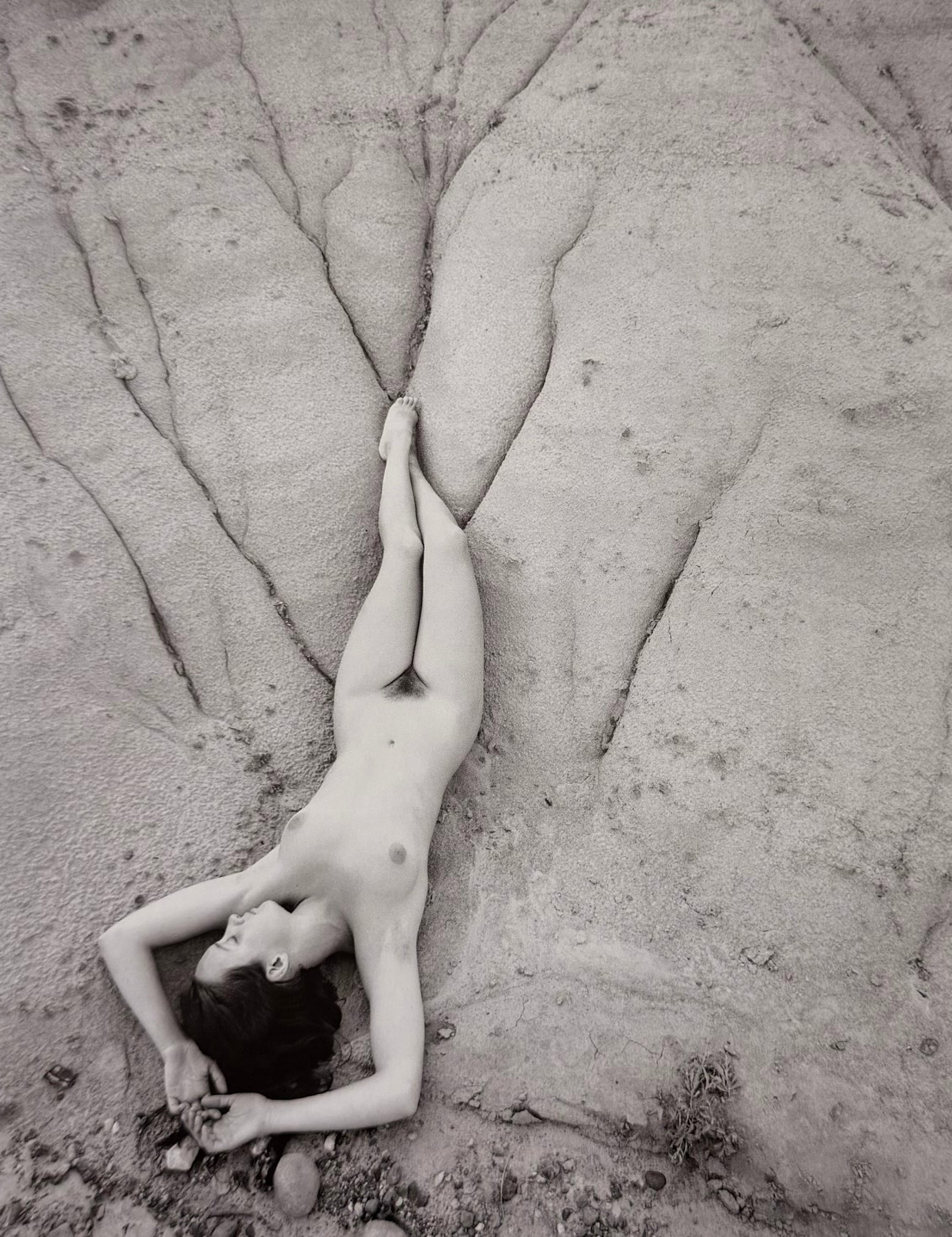 Best nude contemporary Photography, 2019: Artist/Photographer: Various Photographers Title/Subject: Best nude contemporary Photography Type Of Print: Authentic Sheet Fed Photogravure/Heliogravure. Date Of Print: 2019 Paper: Medium weight, sat
