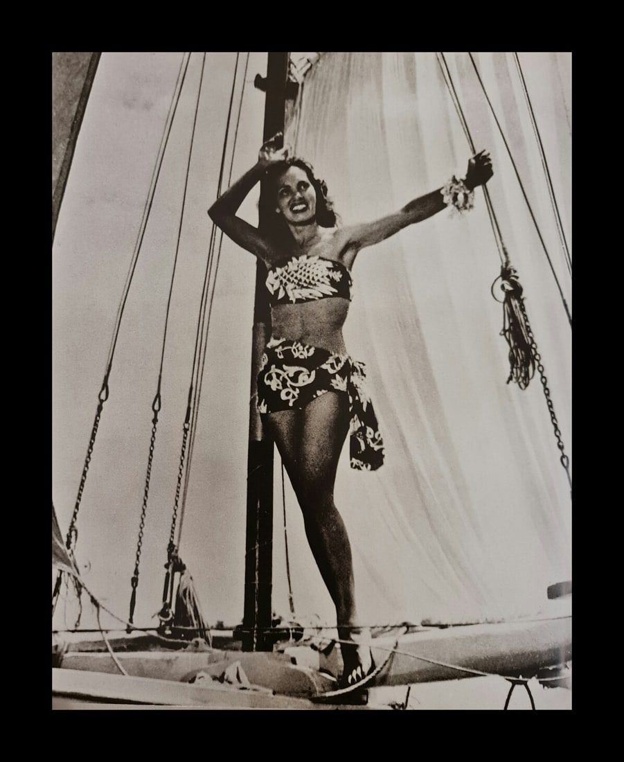 Adolphe Sylvain, Untitled, 1946: Photographer: Adolphe Sylvain - 1920-1991, was a French-Tahitian photographer, best known for his black-and-white photographs of Tahiti and Tahitian models. Subject/Title: Tahiti Date Of Negative: 194