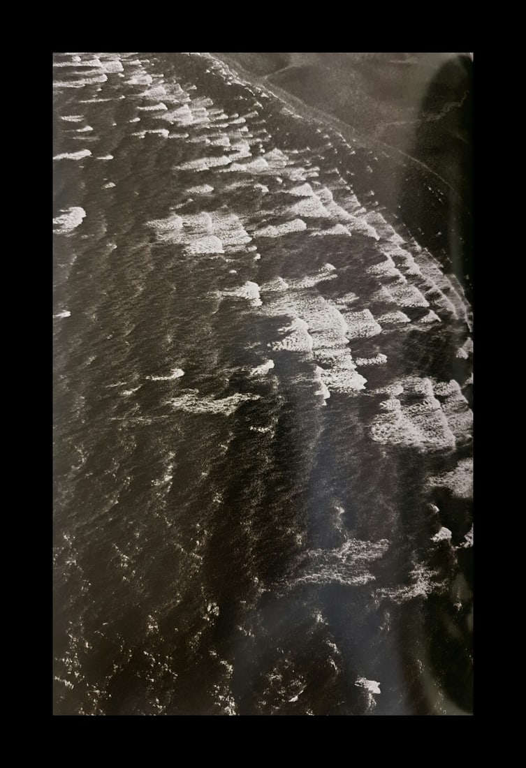 Sebastiao Salgado, Golfo San Jose, Valdez Peninsula, Argentina, 2004 (1 of 1)