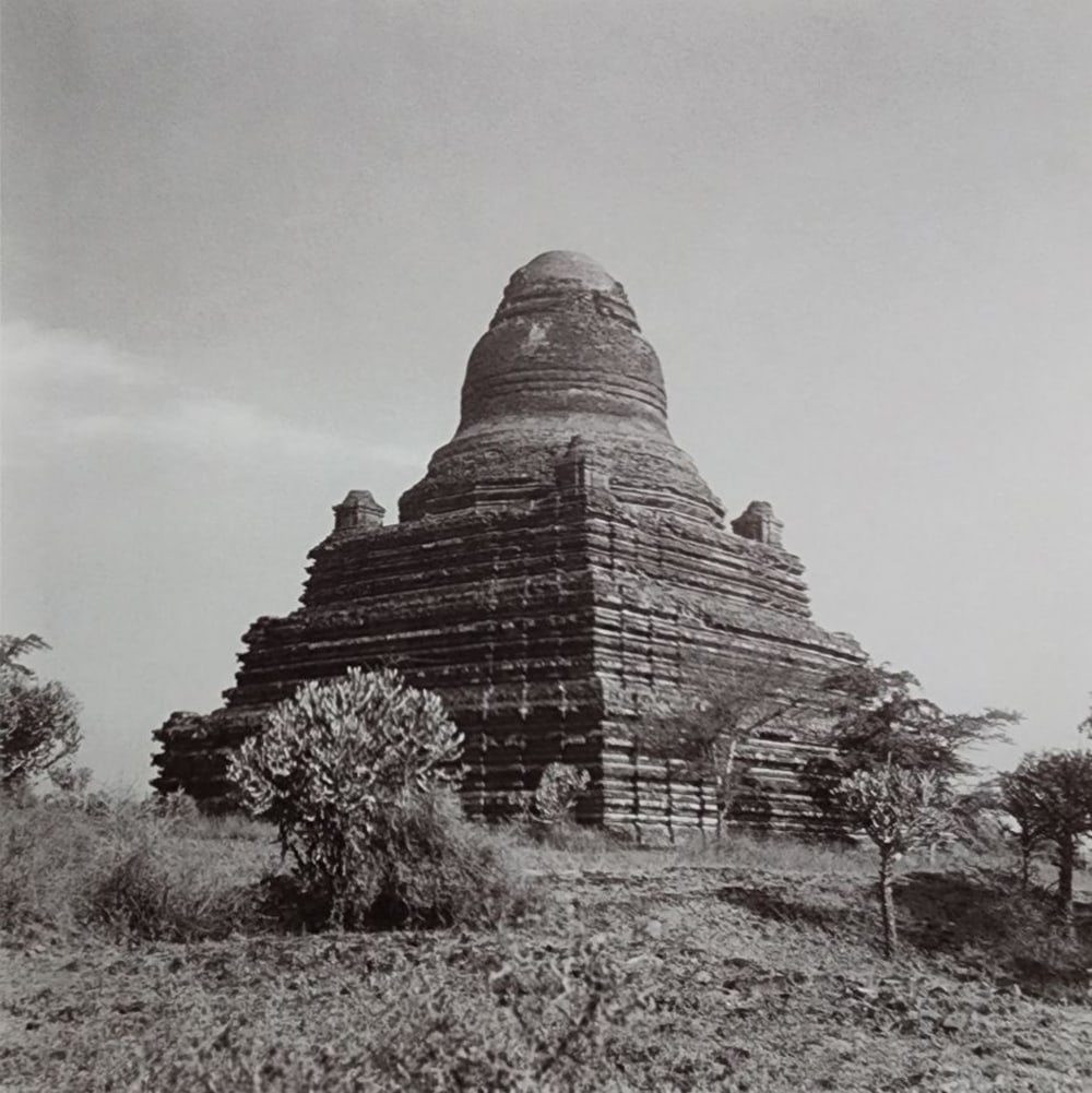 Lynn Davis, Pagan, Burma, 1993 - Limited edition of 50 - 3: Photographer: Lynn Davis Title: Pagan, Burma Date Of Negative: 1993 Type Of Print: Sheet Fed Photogravure/Offset lithograph Date Of Print: 1999 Edition: From the rare edition of 50, signed and numbere