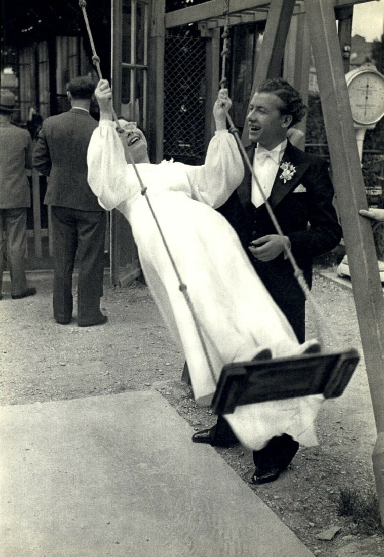 Henri Cartier Bresson, Joinville-le-Pont, near Paris, 1938: Item Details Description Photographer: Henri Cartier-Bresson (French 1908 - 2004) - Internationally renowned photographic artist - widely considered the "father" of modern photojournalism. Subject/Tit