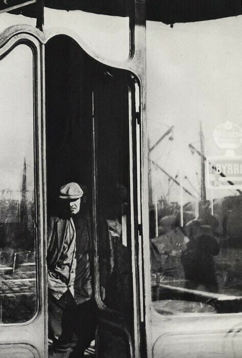 Henri Cartier Bresson, Marseille Cafe Port, 1952-2: Item Details Description Photographer: Henri Cartier-Bresson (French 1908 - 2004) - Internationally renowned photographic artist - widely considered the "father" of modern photojournalism. Subject/Tit