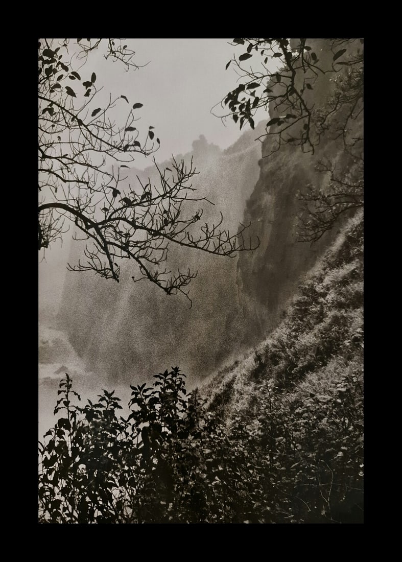 Sebastian Salgado, Below Victoria Falls, Zimbabwe, 2008: Photographer: Sebastiao Ribeiro Salgado Junior is a Brazilian social documentary photographer and photojournalist. He has traveled to over 120 countries for his photographic projects. Most of these ha