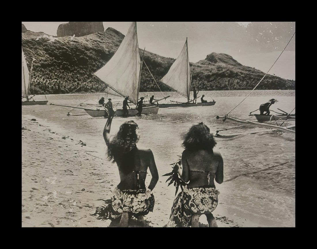 Adolphe Sylvain, Untitled, 1946: Photographer: Adolphe Sylvain - 1920-1991, was a French-Tahitian photographer, best known for his black-and-white photographs of Tahiti and Tahitian models. Subject/Title: Tahiti Date Of Negative: 194
