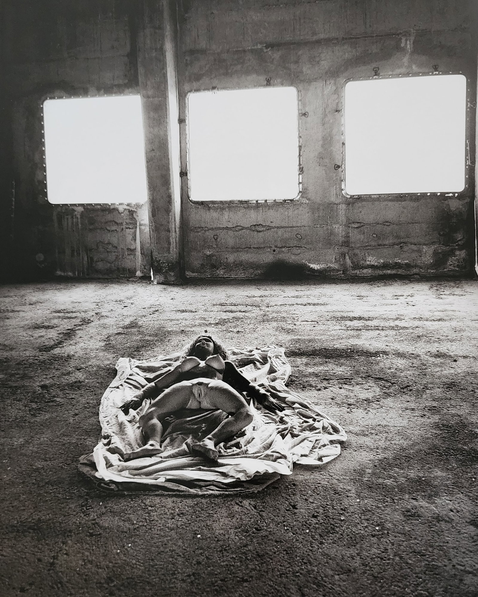 Helmut Newton 'Nude 1977 - 2002: Photographer: Helmut Newton Title/Subject: Nude Date Of Negative: 1997 - 2002 Type Of Print: Authentic Sheet Fed Photogravure/Heliogravure. Date Of Print: 2004 Paper: Medium weight, satin/matte finish