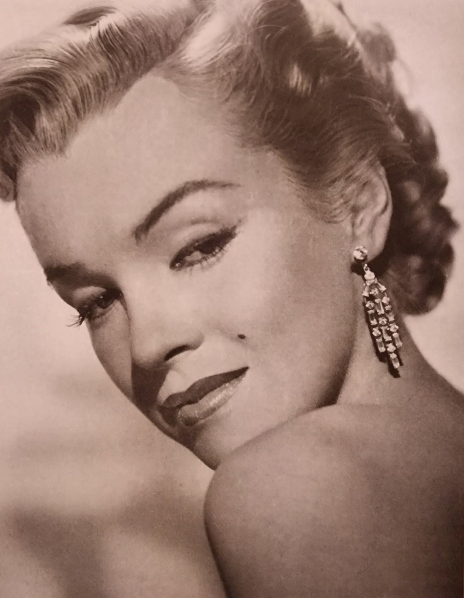 Marilyn Monroe, Unseen, 2023: Title/Subject: Marilyn Monroe Type: Photogravure/Heliogravure. Date Of Print: 2023 Paper: Medium weight, satin/matte finish. Approximate Image Size: 8 x 11 inches Condition: Extra Fine - Excellent Ver