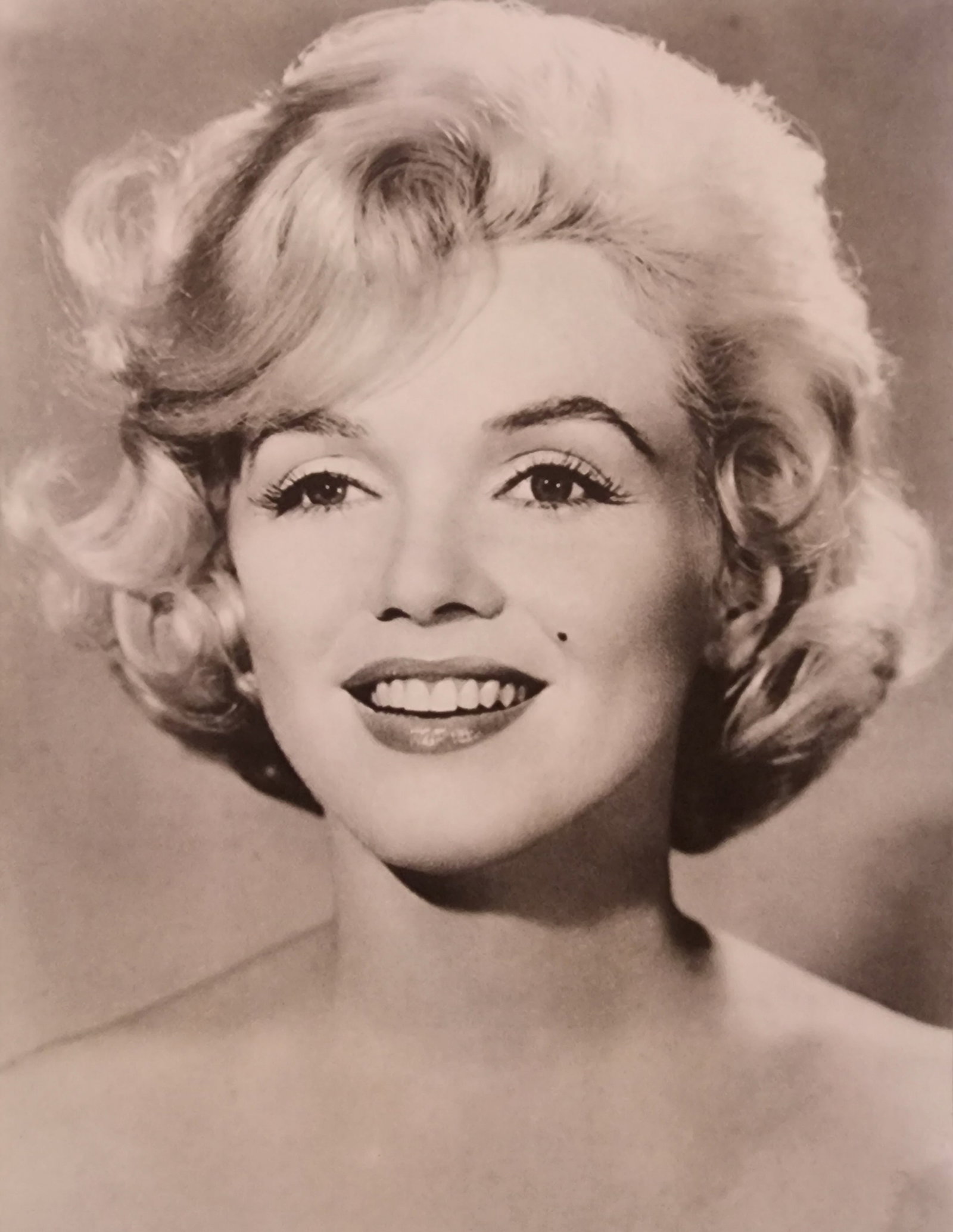 Marilyn Monroe, Unseen, 2023: Title/Subject: Marilyn Monroe Type: Photogravure/Heliogravure. Date Of Print: 2023 Paper: Medium weight, satin/matte finish. Approximate Image Size: 8 x 11 inches Condition: Extra Fine - Excellent Ver