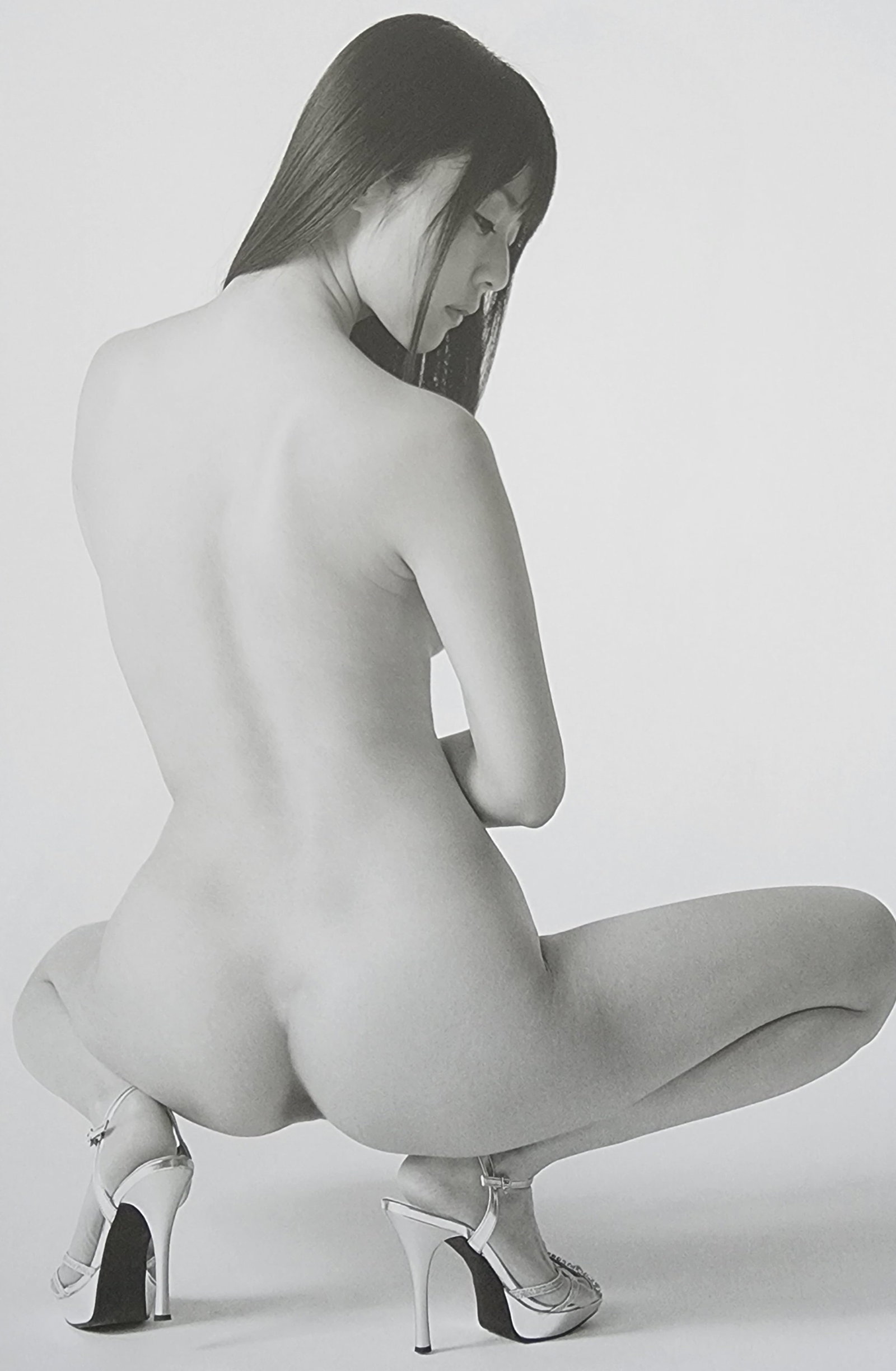 Akira Hasegawa, Visual nude pose - 2018: Artist/Photographer: Akira Hasegawa Title/Subject: Visual nude pose Type: Photogravure/Heliogravure. Date Of Print: 2018 Paper: Medium weight, satin/matte finish. Print Origin: Japan Approximate Image