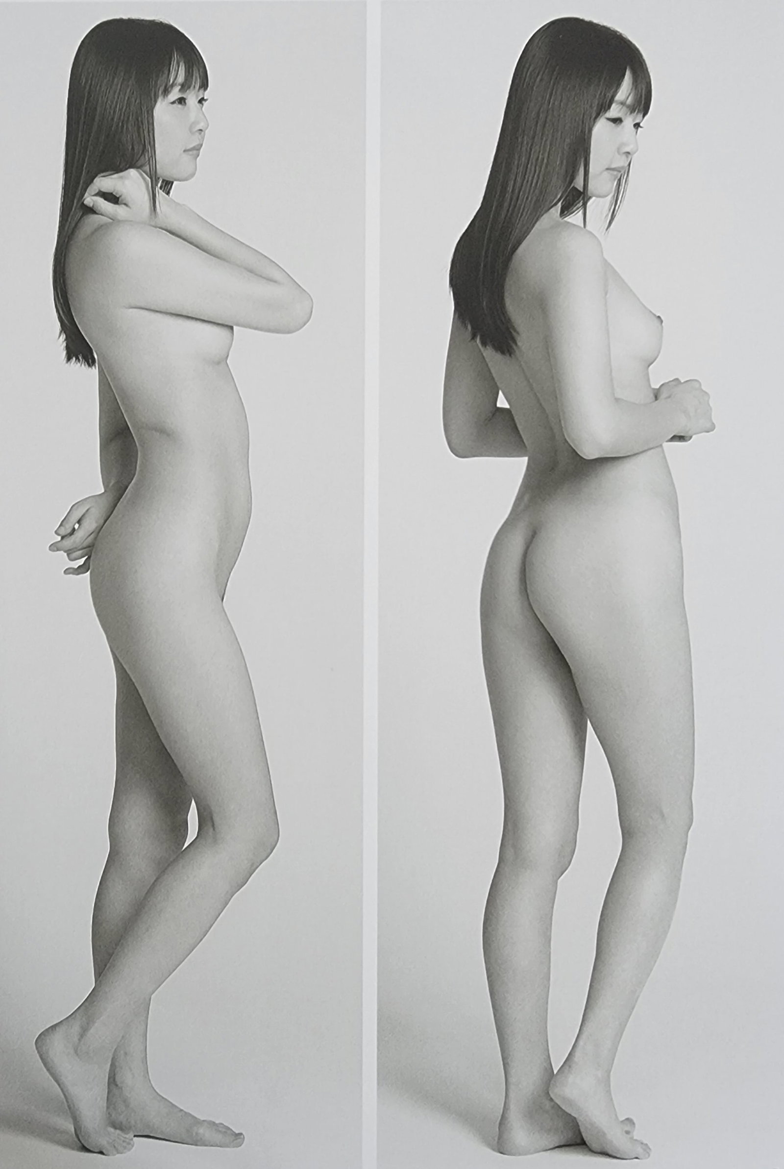 Akira Hasegawa, Visual nude pose - 2018: Artist/Photographer: Akira Hasegawa Title/Subject: Visual nude pose Type: Photogravure/Heliogravure. Date Of Print: 2018 Paper: Medium weight, satin/matte finish. Print Origin: Japan Approximate Image