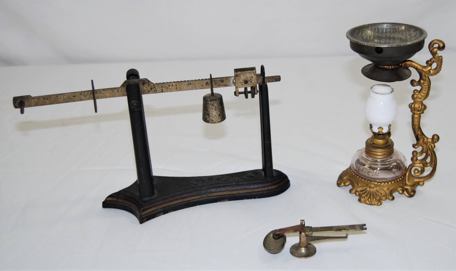 Antique Medical Devices-Vaporizer & Drug Scales: Antique Medical Devices - Vaporizer & Scales. Lot of 3 items includes: VAPO Cresolene Vaporizer Medical Oil Lamp, a late 1800’s Medical Device. The miniature lamp burns Cresolene or kerosene to 