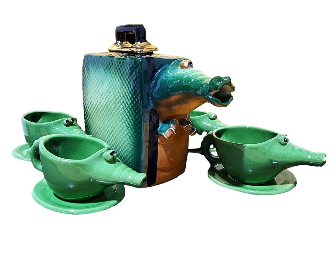 Alligator Art Pottery Tea Set - 9 Pieces by John Guati. Dated 89' (1 of 5)