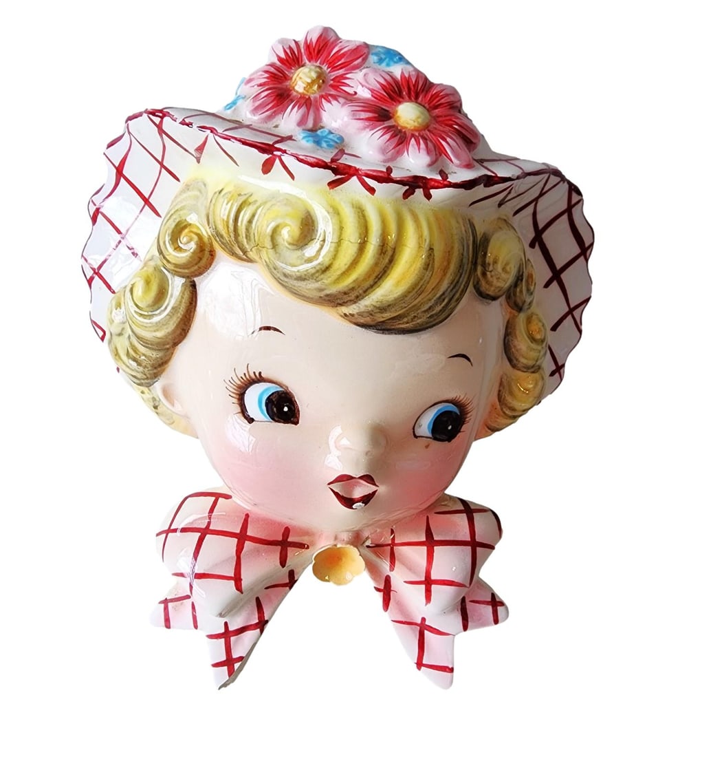 Geo Lefton Wall Pocket - Dated 1956 - no. 6767 . Daisy hat, Blonde Curls, and Pink Bow. (1 of 3)
