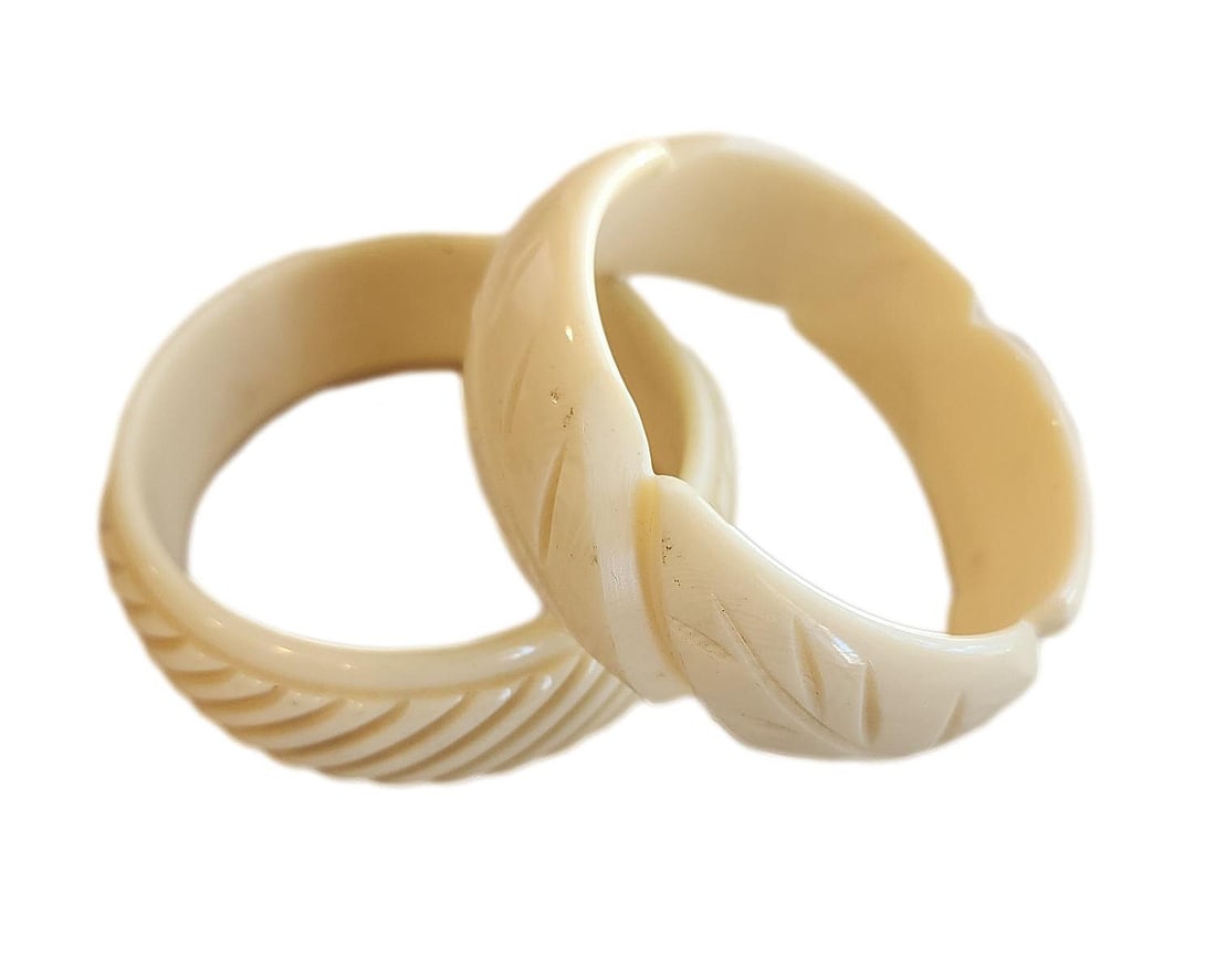 2 Vintage Ivory Lucite Bangle Bracelets. Chunky. NO RESERVE (1 of 2)