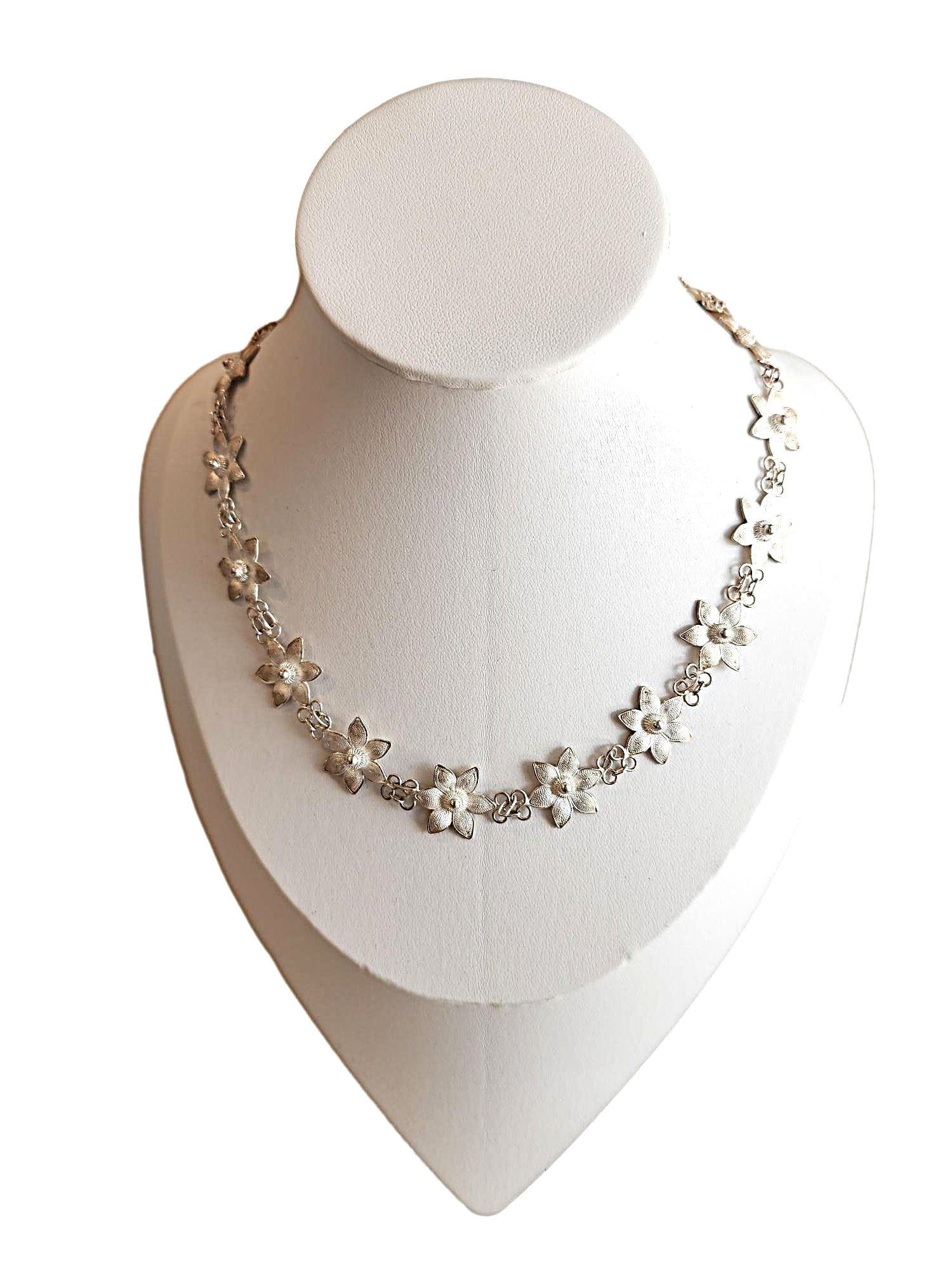 New Sterling Silver Filigreed Floral Necklace. 15" 17.1 gms: Very delicate Choker-type Necklace. 15"