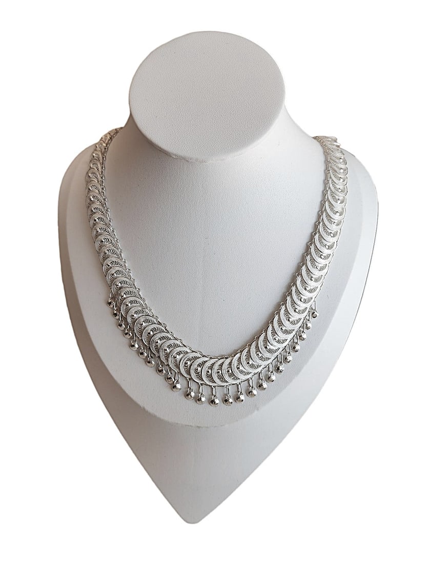 Sterling Silver Filigree Necklace with Drops. 16". 32.6 gms.: Pretty necklace. New