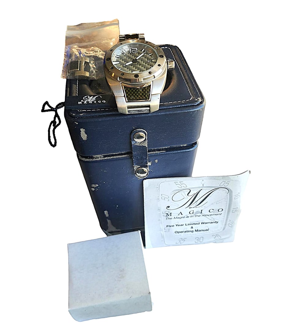 Vintage MAGICO Men's Wristwatch - New (1 of 6)