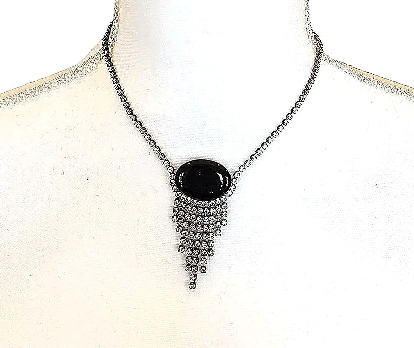 Vintage Rhinestone Choker with Oval Black Onyx-type Stone. 15" (1 of 3)