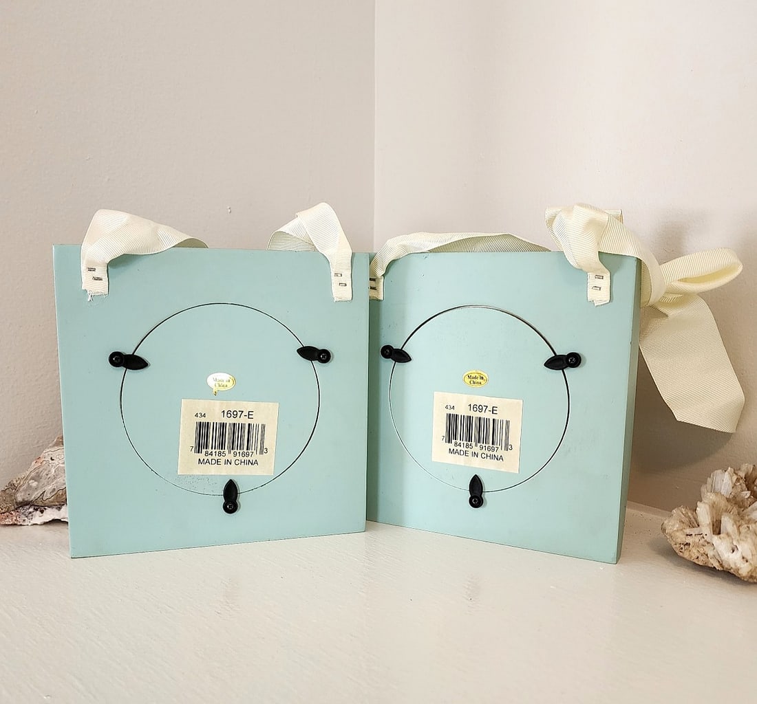 2 Light Blue Distressed Picture Frames - 3