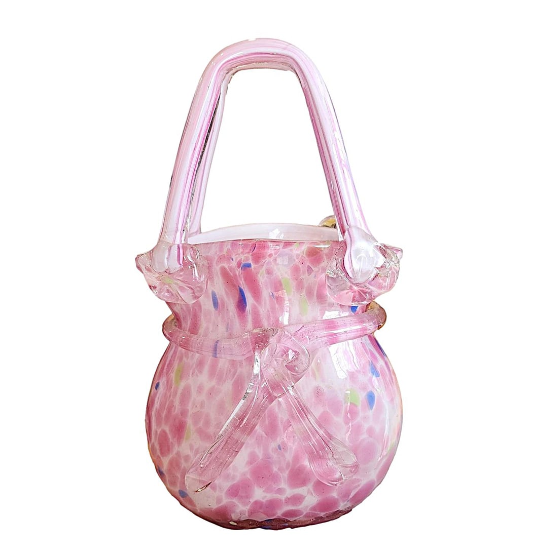 Vintage Art Glass Speckled Basket - 9" - unmarked: Excellent condition. Unmarked, Glass crafted basket featuring a bow in the front. Measures: 9" x 5.5" x 4". No chips, cracks, or repairs.