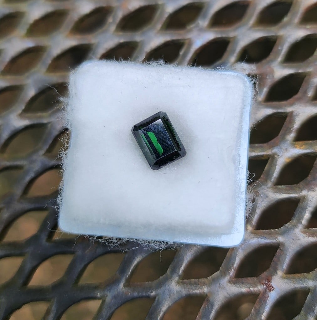 Genuine 1.77ctw Deep Green Tourmaline - 8mm x6mm.: Beautiful Deep Green Tourmaline Gemstones. 1.77ctw Emerald Cut. Ready for your ring setting.