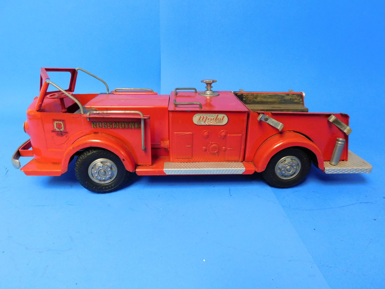 Doepke Model Toys Rossmoyne La France Pumper Fire Truck (1 of 7)
