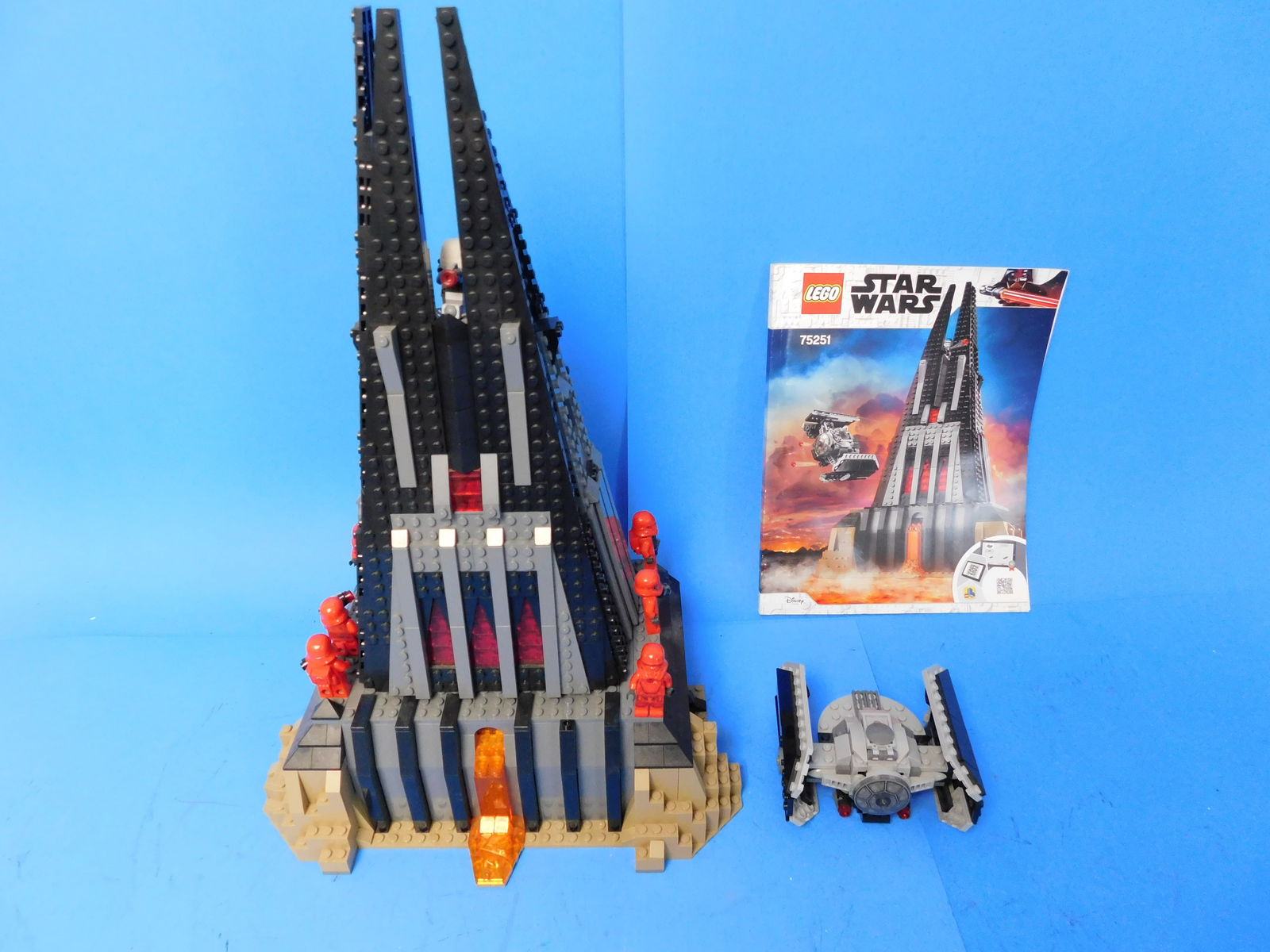Lego Star Wars 75251 Darth Vader's Castle. Loose with Instructions (1 of 4)