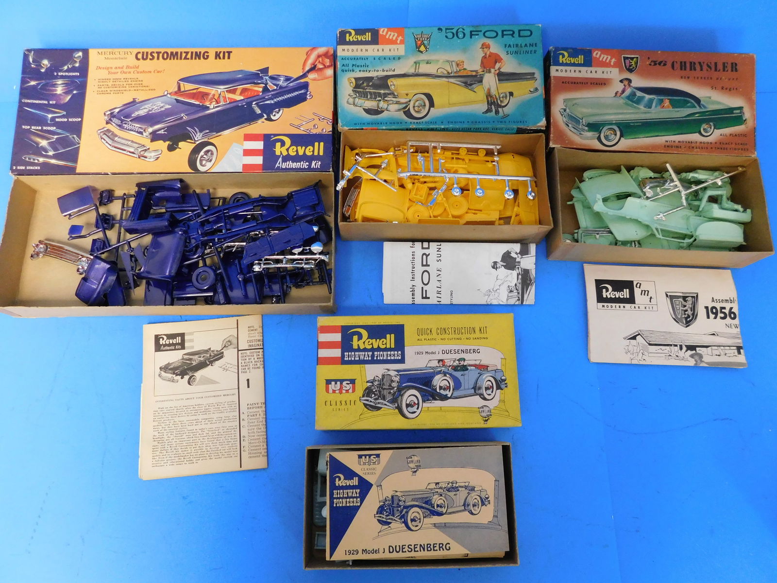 Revell Vintage Model KitsAutos (1 of 5)
