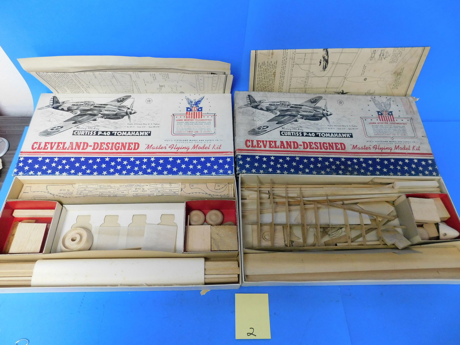 Cleveland Models Curtiss P-40 x 2 (1 of 4)