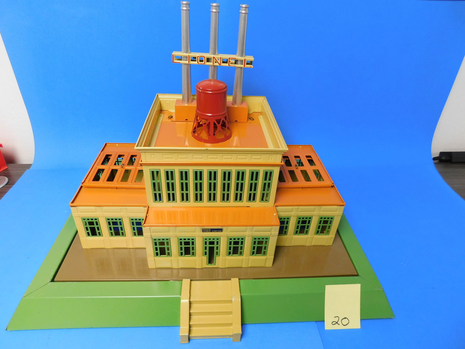 Lionel 840 power station Repaint (1 of 5)