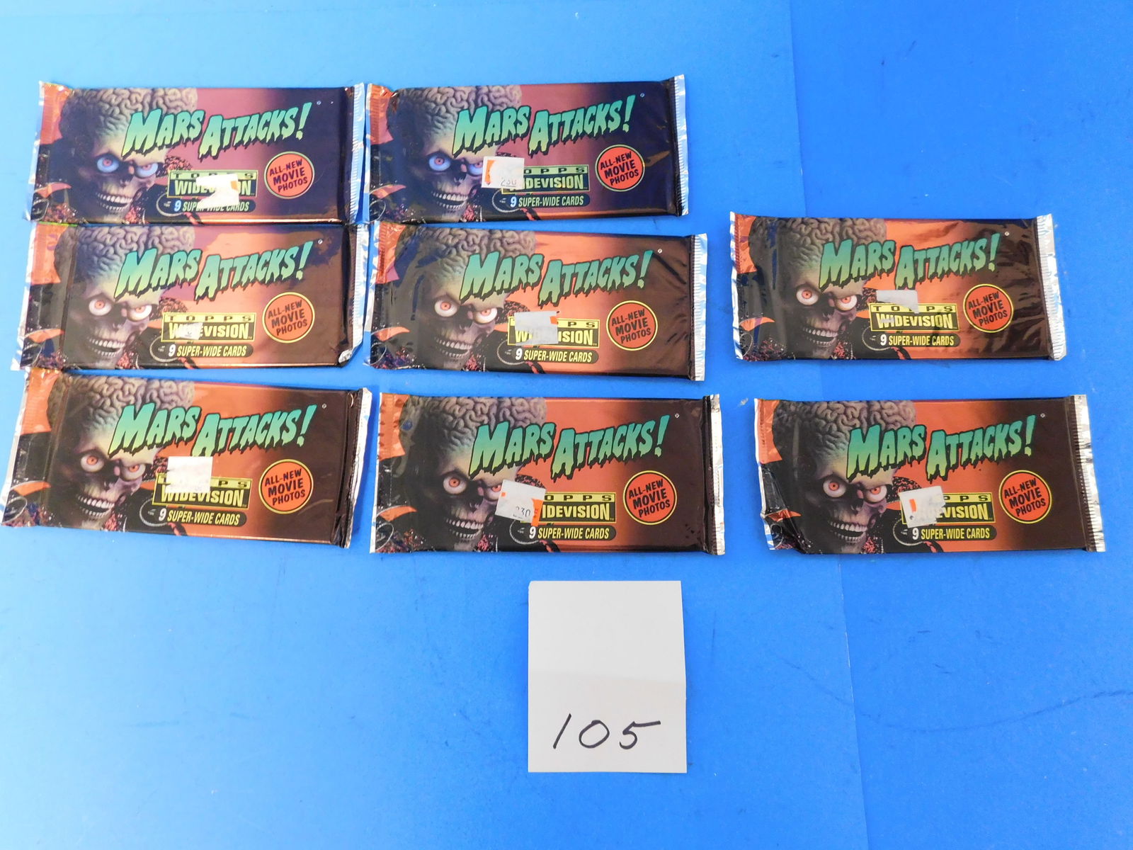 Mars Attacks Topps 1996 Widevision Packs Sealed 8 (1 of 2)