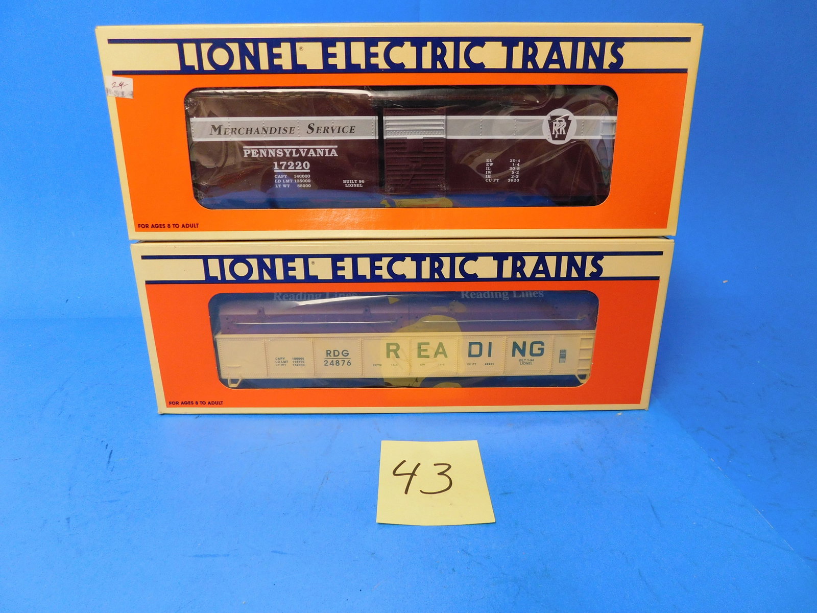 Lionel Rolling Stock Merchandise Hopper PRR and Reading: Lionel 6-17220 PRR merchandise car, 6-17405 Reading Gondoal with Covers