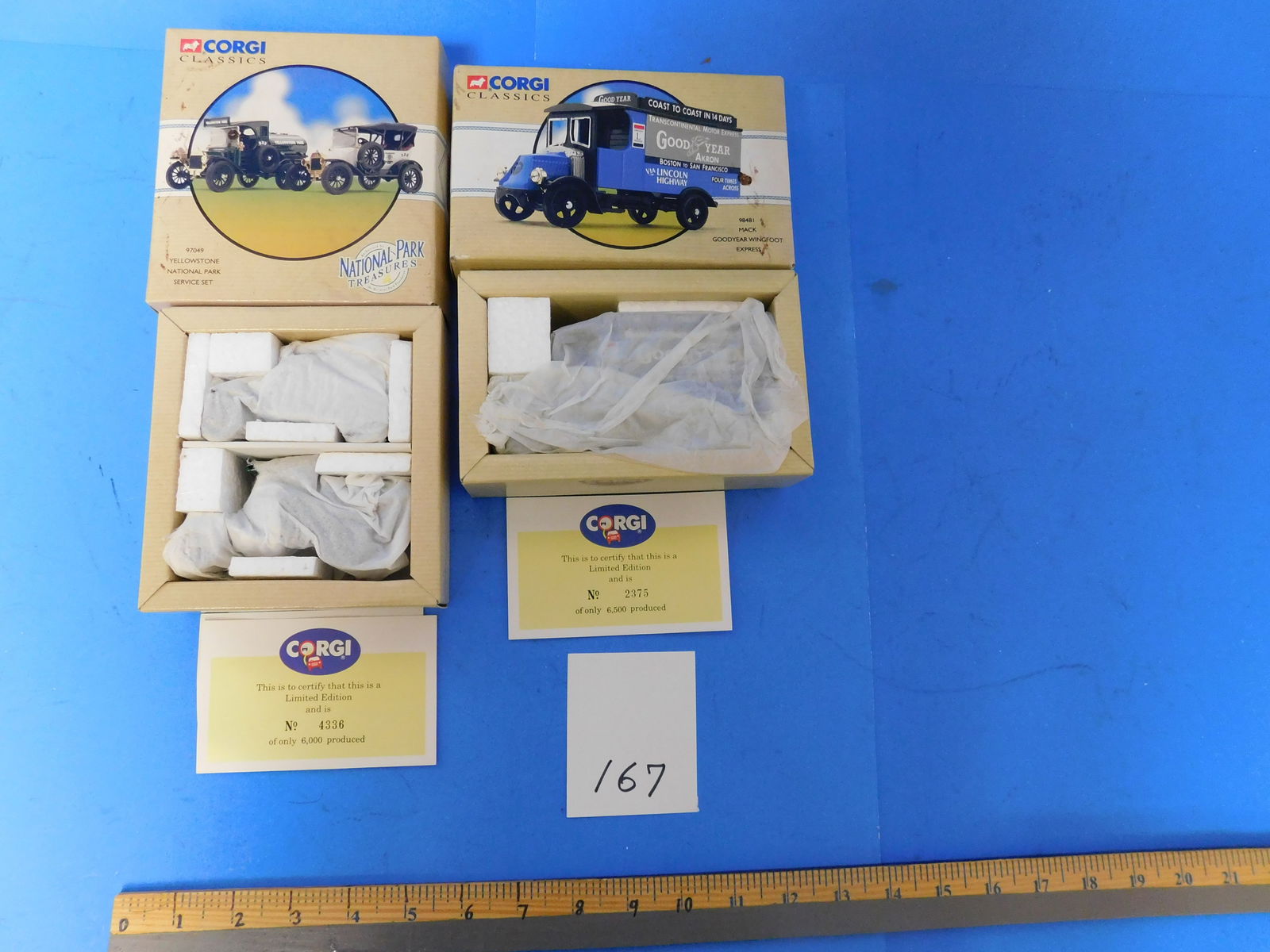 Corgi Classics Diecast Vehicles Mack and Yellowstone Park (1 of 3)