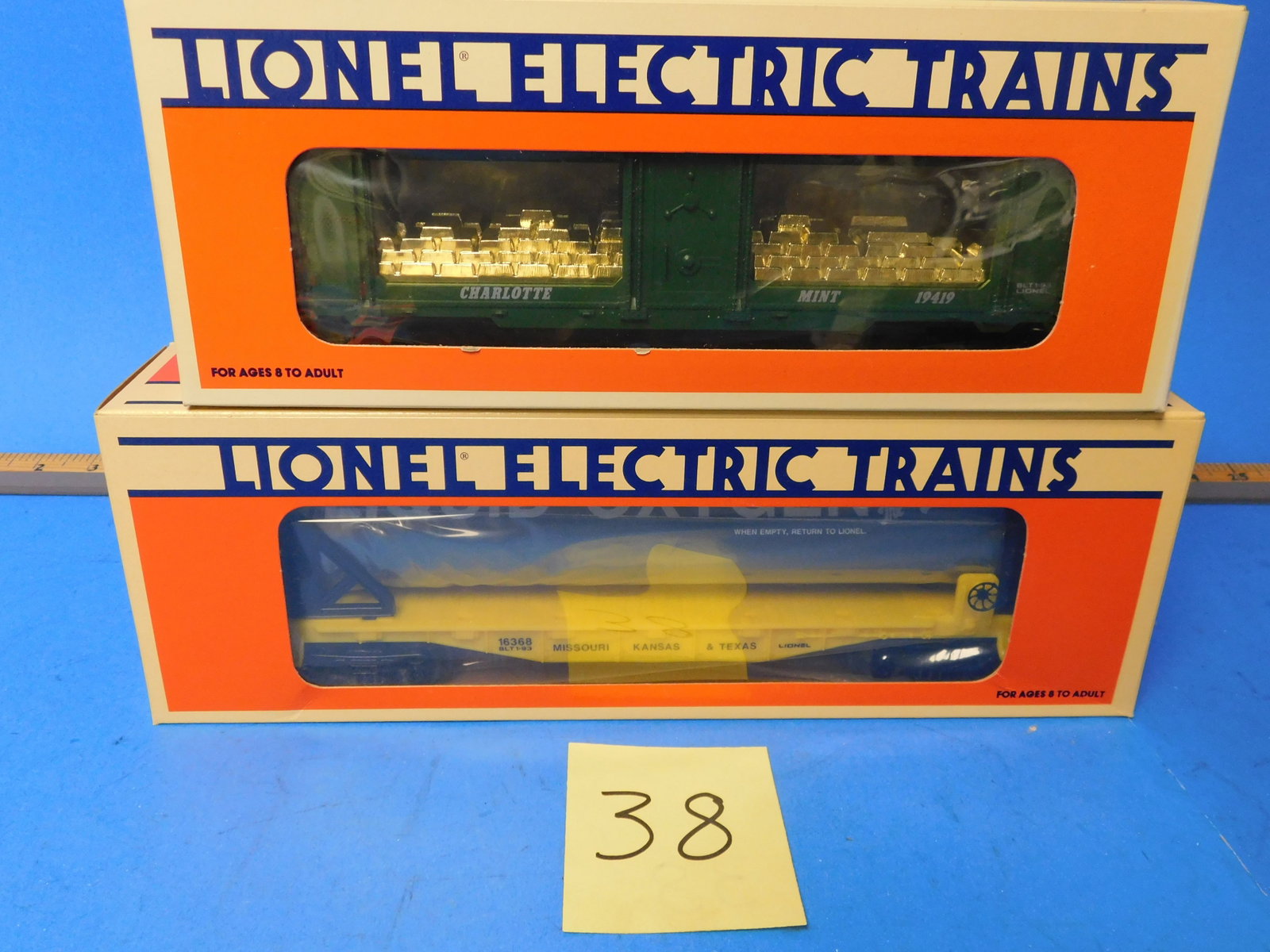 Lionel Mint car and Liquified Oxygen Car NIB Store Stock: Lionel 6-19419 and 6-16368. Charlotte Mint Car and "KATY" Liqluified Oxygen Car. New in Original Box. Old store stock