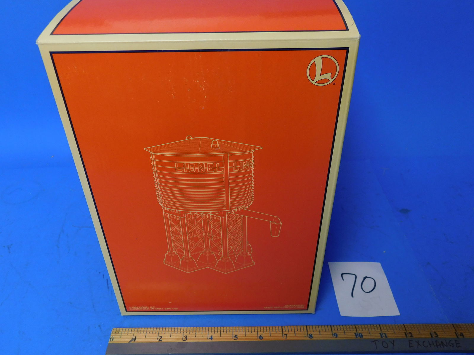 Lionel Water Tower 138 NIB (1 of 3)