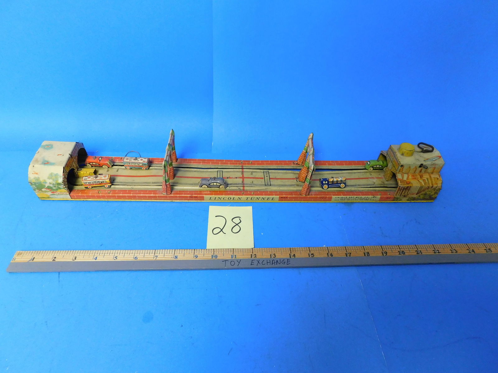 unique Art Lincoln Tunnel Wind up toy. Works (1 of 4)