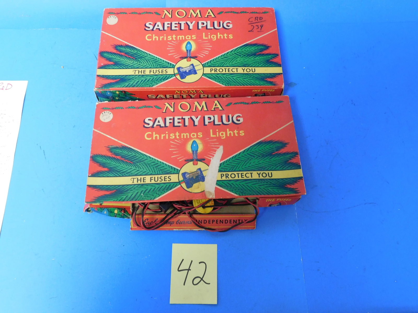 Noma Safety Plug Vintage Christmas Lights with boxes: Noma Safety Plug Vintage Christmas Lights. Boxes show wear