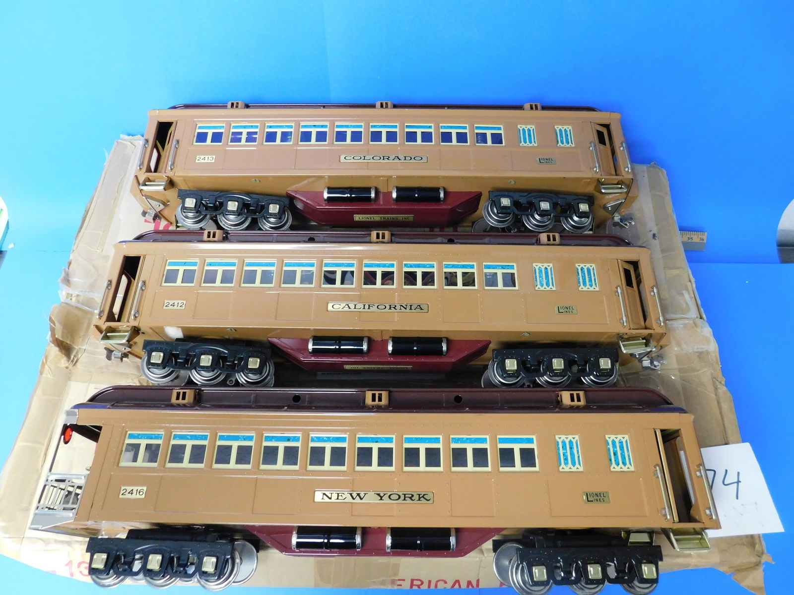 Lionel Classics Tinplate Brown State Car Set. Like new no box Standard Gauge (1 of 2)
