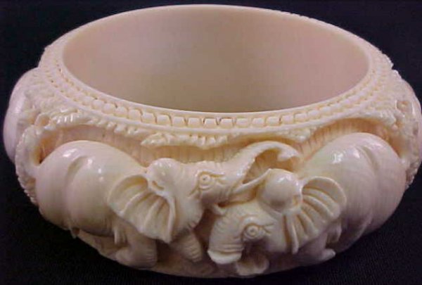 Heavily Carved Ivory Elephant Bangle Bracelet - 3
