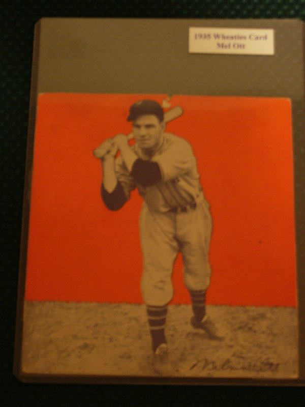 1935 Wheaties Mel Ott Series I Card: 1935 Wheaties Mel Ott Series I card. Pin hole in top. Hall of Famer! This hard-to-find card was issued on the back of Wheaties cereal boxes in 1935. Complete set of 27 cards has a book value of $1,500