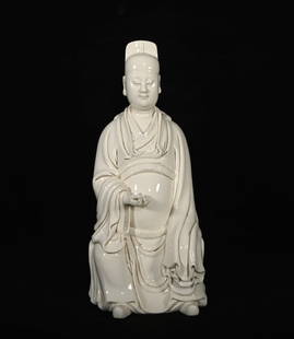 Chinese dehua porcelain buddha statue Qing dynasty: Size: Height 34 cm - Width 15 cm Materials: Dehua Porcelain Time Period: Qing dynasty Manufactured Date: 17th-c Qianlong Mark & Period Origin: China